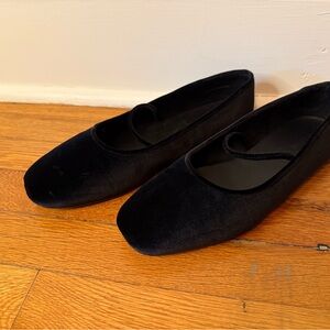 Everlane Black Velvet Square-Toe Ballet Flats